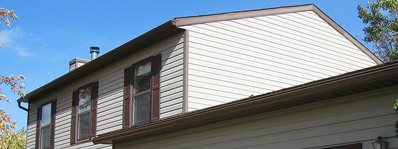 Moorhead home with white seamless steel siding