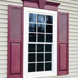 SeamlessSiding_Accents-Accessories_259x259(WindowAccents) window accents featuring red shutters